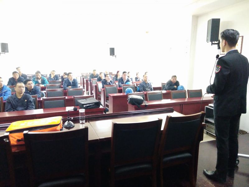 
				   
					黃河同力組織開展2019年消防安全、職業(yè)衛(wèi)生及廠區(qū)雙重預(yù)防體系建設(shè)知識培訓(xùn)
				 